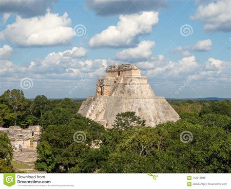 Uxmal Merida Mexico Amerika De Grote Piramide Van Tovenaar In De