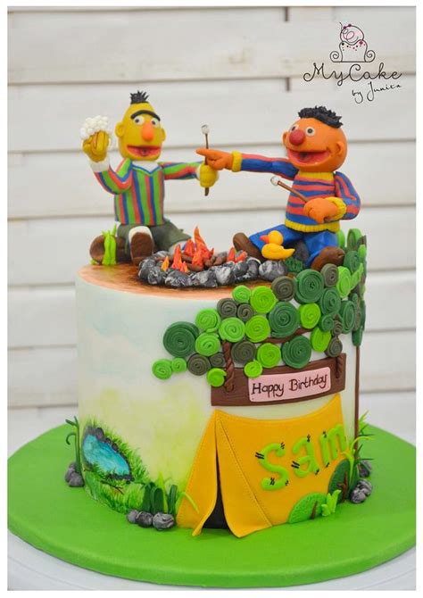 Bert and Ernie - Decorated Cake by Hopechan - CakesDecor