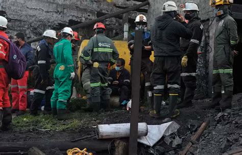 Al menos 11 trabajadores muertos y 10 desaparecidos por una explosión