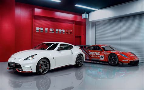 Wallpaper Sports Car Nissan Z Coupe Performance Car Nismo