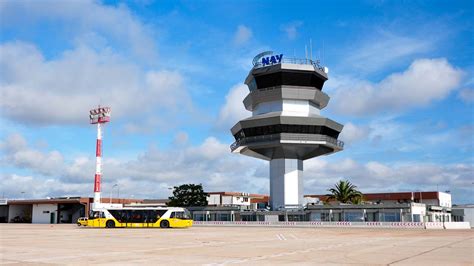 Letisko Faro Fao Faro Airport Lietanieeu