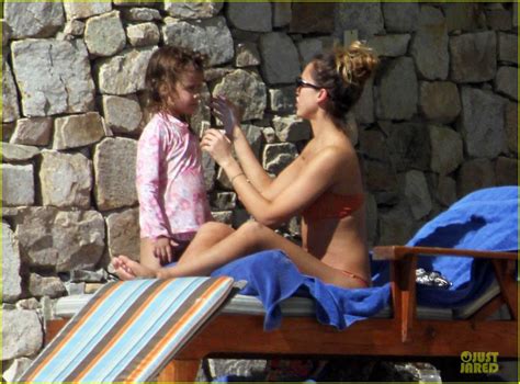 Jessica Alba Bikini Vacation In Cabo San Lucas Photo Cash