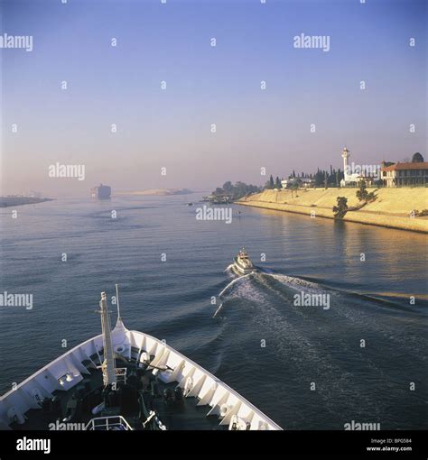 Suez Canal, Egypt Stock Photo - Alamy