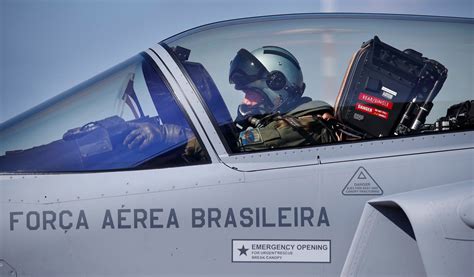 Press trip do Gripen brasileiro faça sua pergunta Poder Aéreo