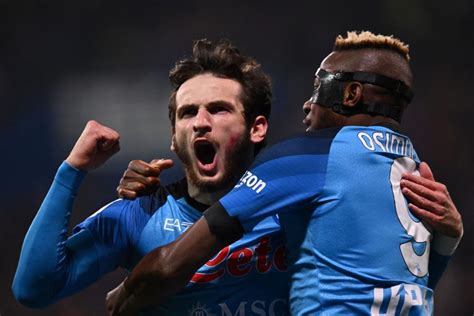 Watch: Khvicha Kvaratskhelia breaks Twitter with stunning goal for Napoli