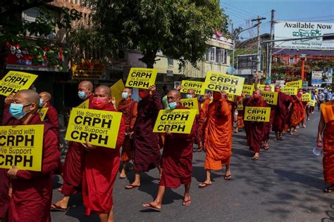 Myanmar police deploy early to crank up pressure on protests – Thai Newsroom