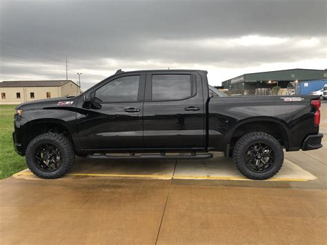 2856020 At Tires On Trail Boss Page 2 2019 2025 Chevy Silverado And Gmc Sierra Mods Gm