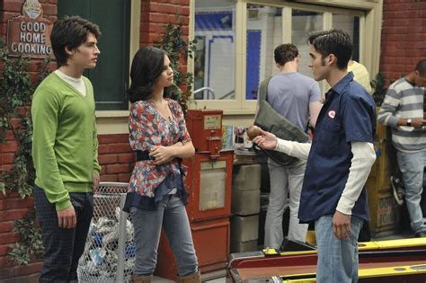 Journey to the Center of Mason | Wizards of Waverly Place Wiki | Fandom