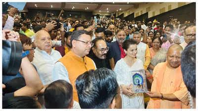 Kangana Ranaut Hosts A Special Screening Of Tejas For Yogi Adityanath