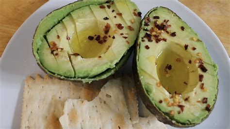 The Best Way To Eat An Avocado 7 Days Of Healthy Snacking Vegan Youtube