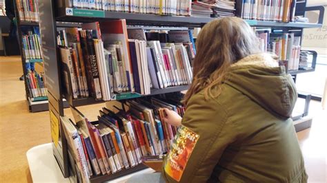 Bibliotheek En Ziekenhuis Helpen Bij Lezen Schrijven En Inloggen