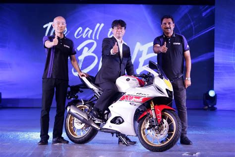 Yamaha Yamaha Launches Yzf R15m World Gp 60th