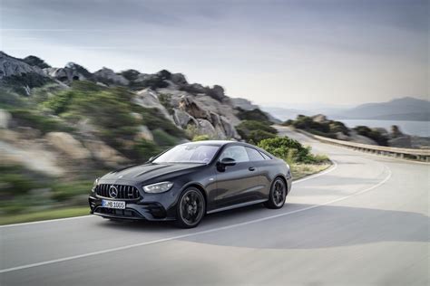 Mercedes Benz Classe E cupê e cabrio são atualizados Motor Show