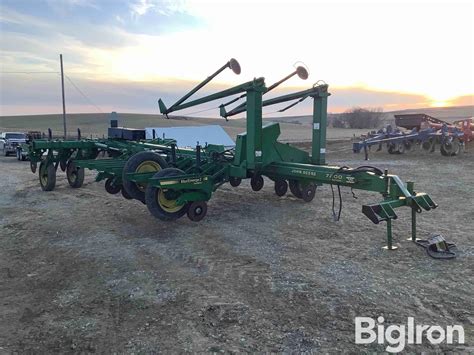 John Deere 7200 16 Row Planter Bigiron Auctions