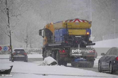 252 Snow Removal Salt Stock Photos, High-Res Pictures, and Images - Getty Images