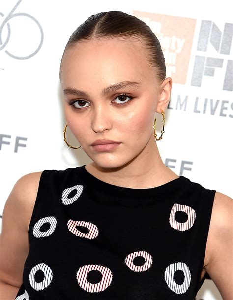 Lily Rose Depp Wears Cat Eye Makeup To ‘faithful Man Screening Us Weekly