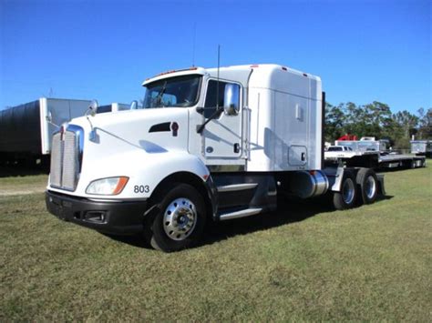 Kenworth T Sleeper Semi Truck Flat Top Sleeper Cummins Hp