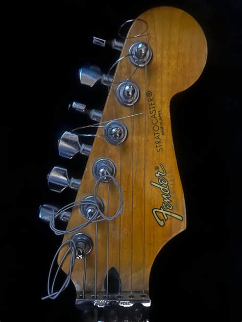 Fender Strat Guitars Hamilton Kijiji