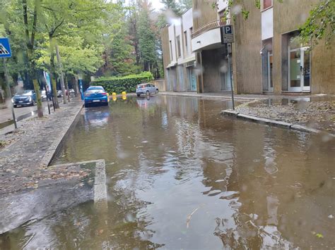 Saronno Grandine E Acquazzone Via Milano Sottopasso Bloccato Dall