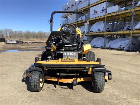 Cub Cadet 7232 Tank S Commercial Zero Turn Lawn Mower Bigiron Auctions