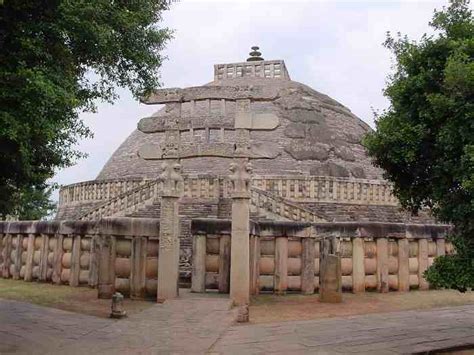 Sanchi Stupa - History, Architecture, Visiting Hours