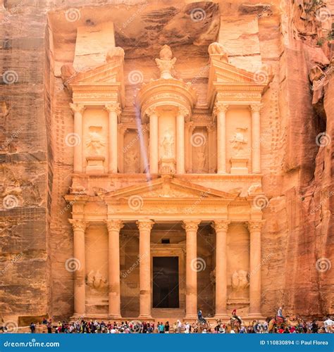 The Treasury Of Petra One Of Seven Wonders Of The World Jordan