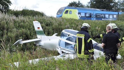 J Hriger St Rzt Mit Kleinflugzeug In Den Tod