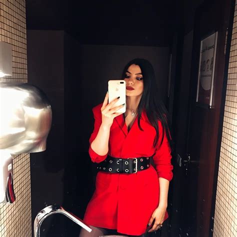 Christine Hubencu Pe Instagram Red Is Always A Good Idea Red