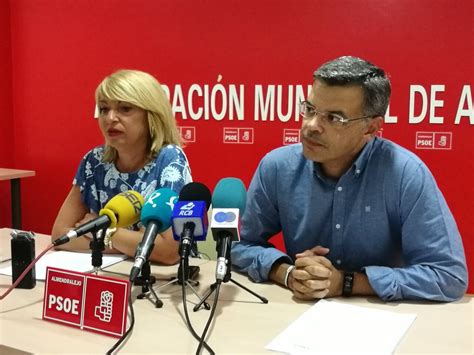 Psoe Cuestiona La Defensa Del Pp Al Alcalde De Almendralejo