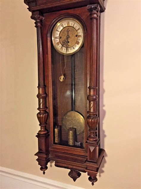 Gustav Becker Clockmaker Tikloshops