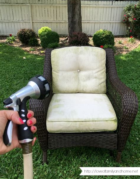 How To Remove Mildew Off Outdoor Cushions - Outdoor Lighting Ideas