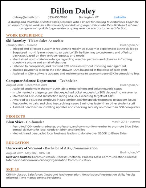 15 Entry Level Resume Examples That Landed Jobs In 2025