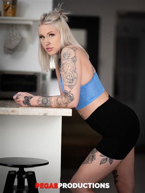 Inked Beauty Princess Ebony Doll Cherry Glazed Strip Naked And Pose CoedCherry