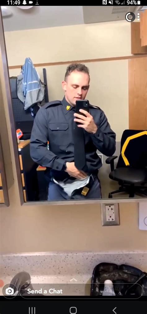 Hot Bait Str Verbal Cop Jerks At Work ThisVid