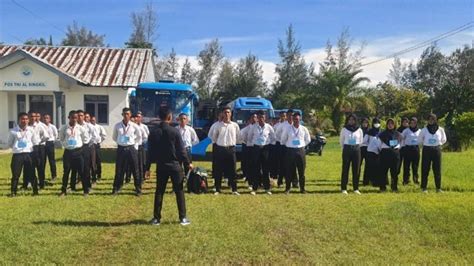 Pangkalan Tni Al Simeulue Berangkatkan Calon Siswa Bintara Dan