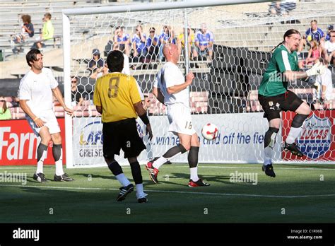 Frank Leboeuf Chelsea Hi Res Stock Photography And Images Alamy