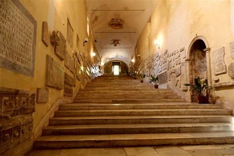 Visit The Catacombs Of Rome Delicious Italy