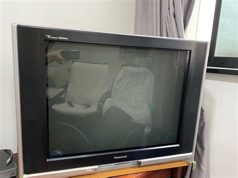 Panasonic Tau Giga 100hz 34 Inch TV CRT TV Home Appliances TV