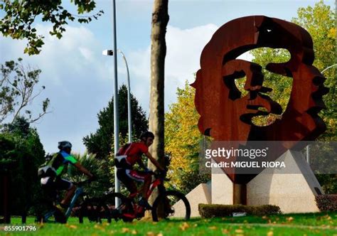 653 Che Guevara Monument Stock Photos High Res Pictures And Images