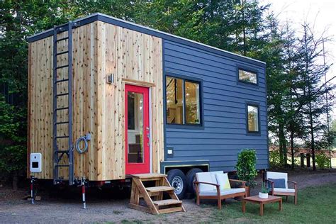 Tiny Home And Garden By Tiny Heirloom Tiny Living