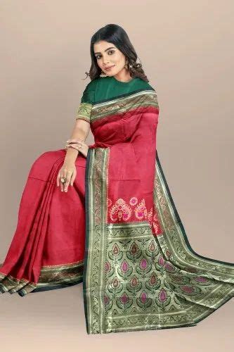 Sss Weaving 6 3 M With Blouse Piece Red Banarasi Saree At Rs 699 In Surat