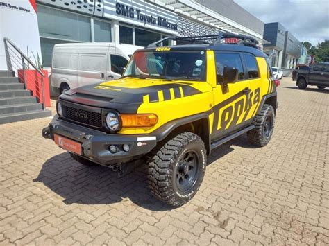 2022 Toyota FJ Cruiser FJ Cruiser | Motorshow