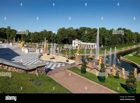 St. Petersburg Russia. Peterhof Palace Stock Photo - Alamy