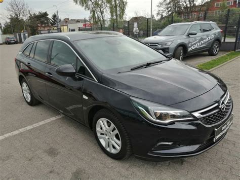 Opel Astra V T Dynamic Kamera Serwis Bardzo Niski Przebieg Gwarancja