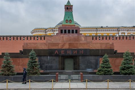 Visiting Lenin In Red Square History Trinity