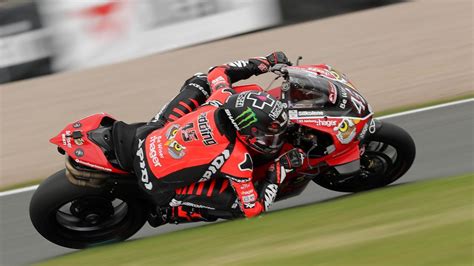 British Superbikes News Scott Redding Returns To Top Of Standings With