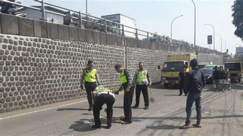 Kronologis Pajero Tabrak Mobil Towing Di Jembatan Pik Yang Akibatkan