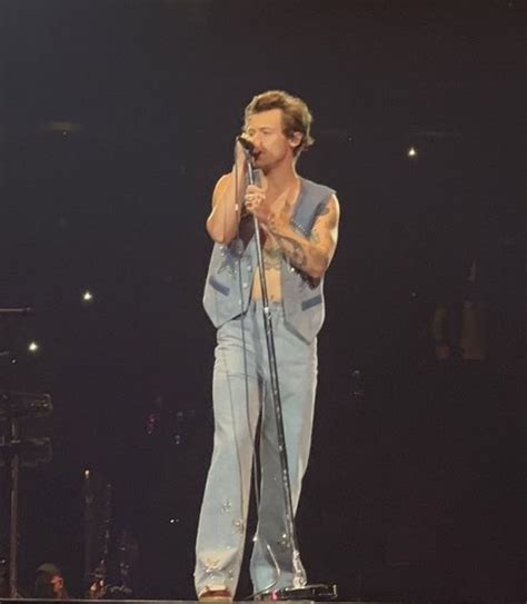 Harry Styles Love On Tour Msg Residency Night 6 In 2022 Harry Styles