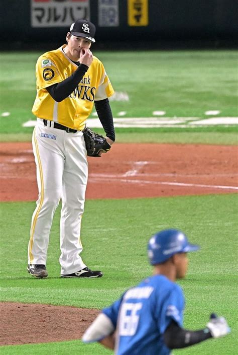 ソフトバンク小久保監督 最大5点差から逆転負けも「投手陣がここまで引っ張ってくれた」ただ気になる日本ハム戦の被弾数：「おっ！」でつながる地元