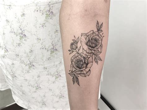 Tatuagem No Ante Bra O Feminina Delicada Estamos Aqui Para Te Ajudar